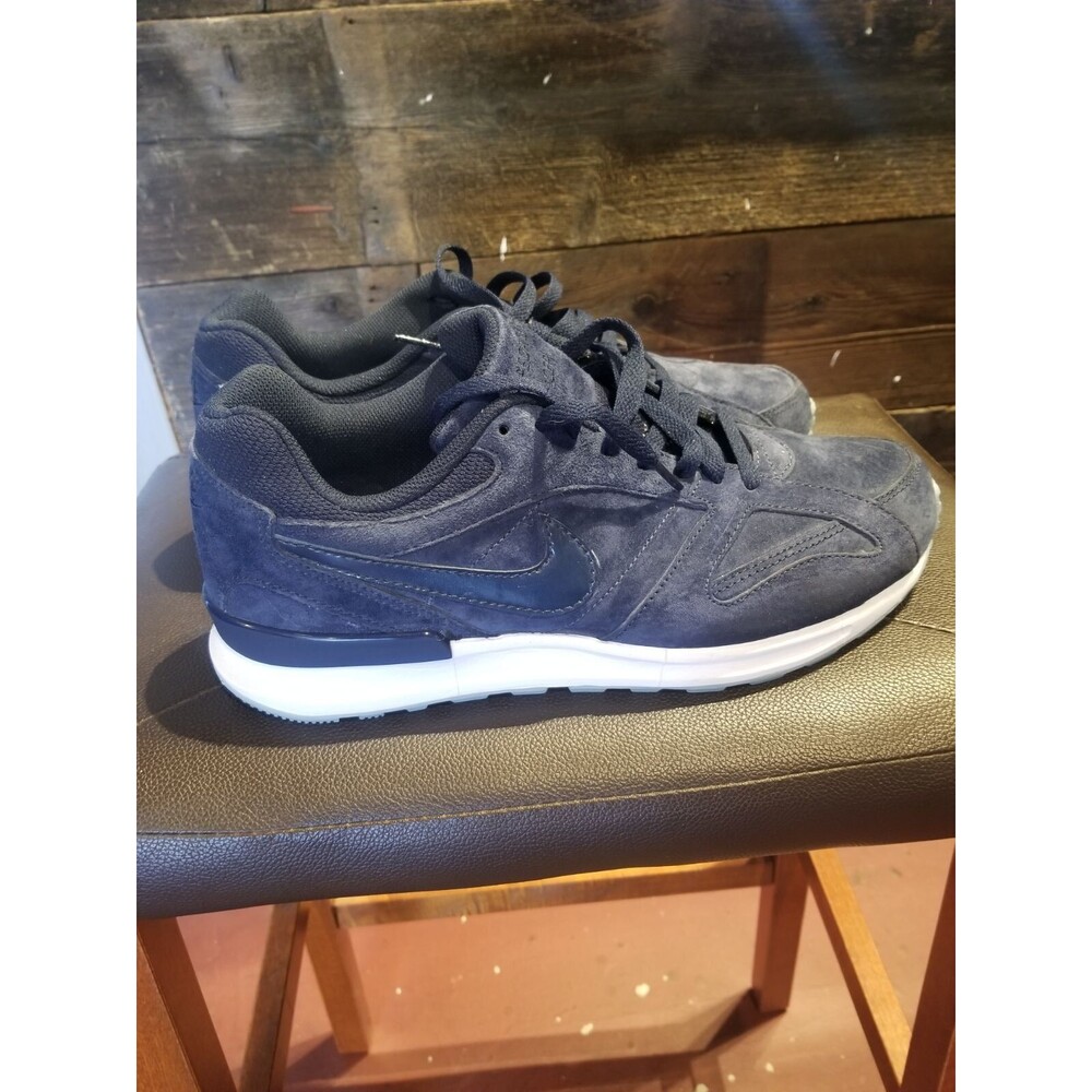 Nike Air Pegasus New Racer Size 10